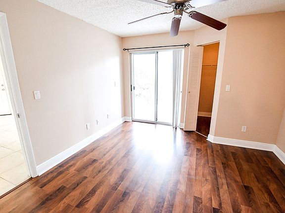 5th image of 2585 Grassy Point Dr Unit 203