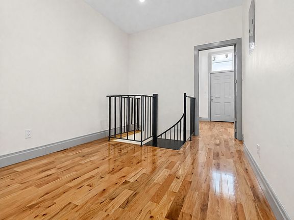 3rd image of 294 Harman St APT 1RF
