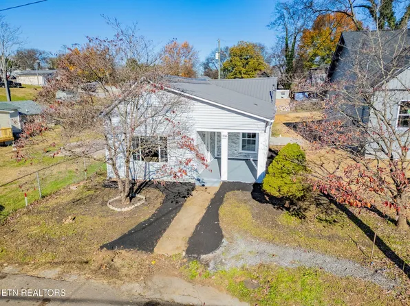 1216 Mercer St, Knoxville, TN 37921