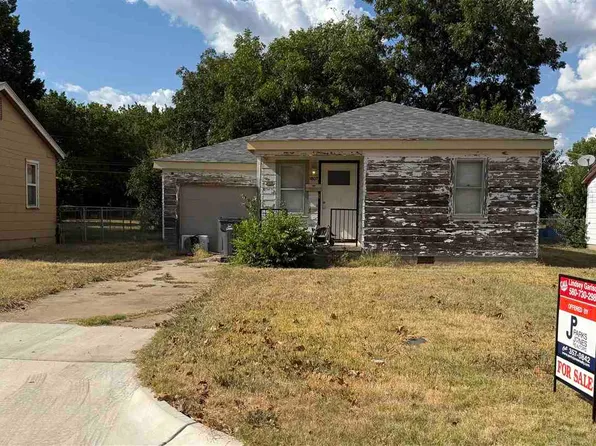 1807 NW Floyd Ave, Lawton, OK 73507
