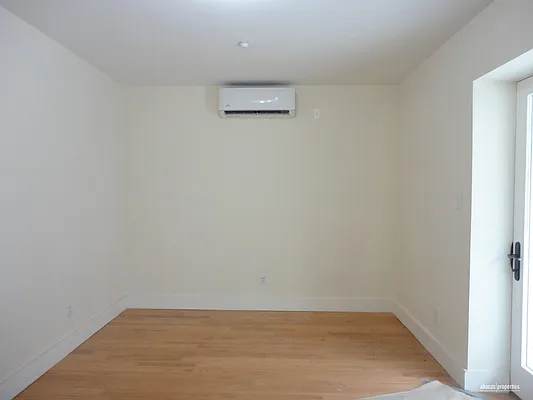 Rented by Abacus Properties | media 4