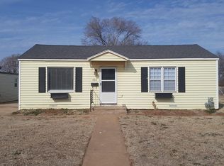 606 E Barnes Ave, Alva, OK 73717