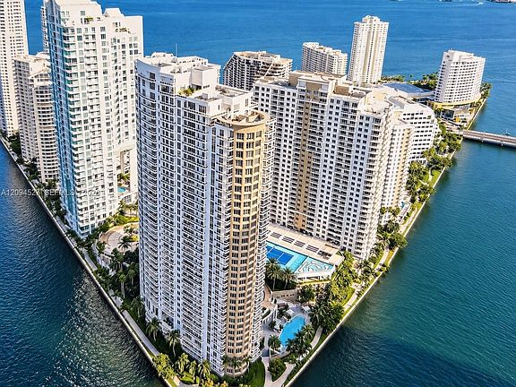 3rd image of 801 Brickell Key Blvd APT 2108