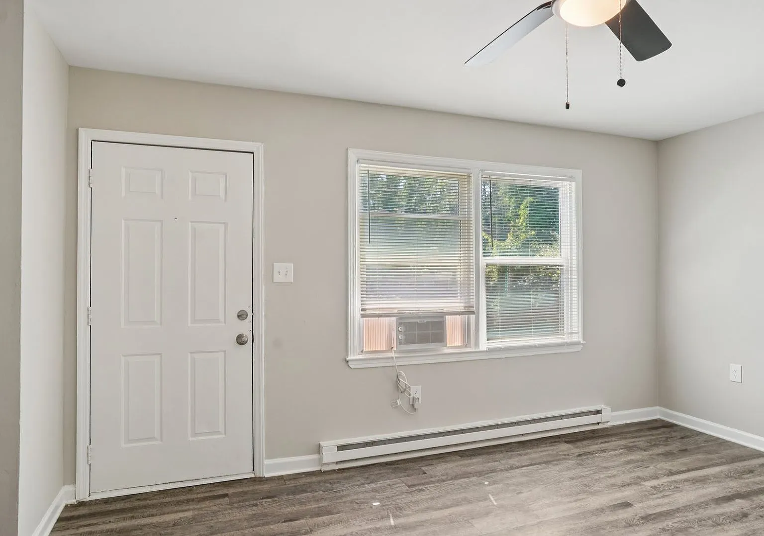 1601 West Townhomes — Photo 3