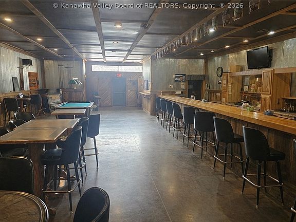 3rd image of 15 Bowles Ridge Rd