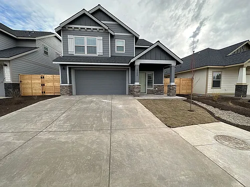 20589 SE Slate Ave Photo 1