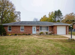 9645 Howerton Dr, Saint Louis, MO 63123