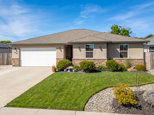 1376 Fitz Pl, Redding, CA 96003