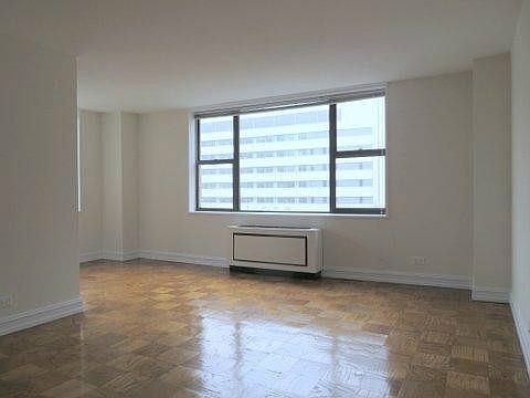 2nd image of 400 E 71st St APT 11U