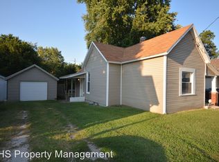 1415 W Nichols St, Springfield, MO 65802