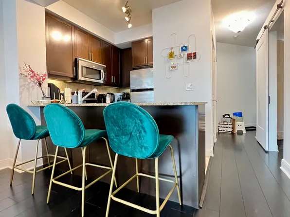 80 Absolute Ave #607, Mississauga, ON L4Z 0A5