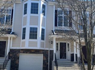 Kensington Woods, Danbury, CT 06810