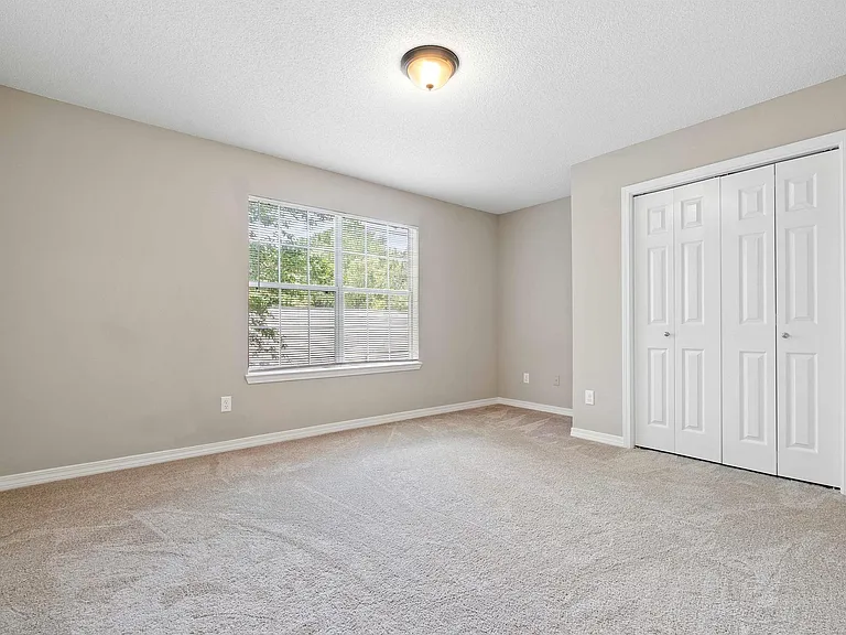 2033 Post Oak Ct — Photo 16