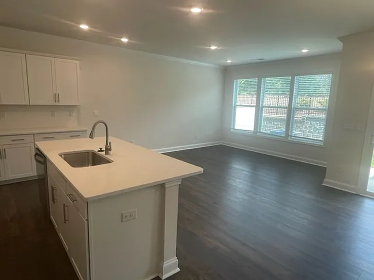 1230 Virginia Pine Dr NW — Photo 6