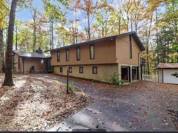 304 Hempstead Rd, Williamsburg, VA 23188