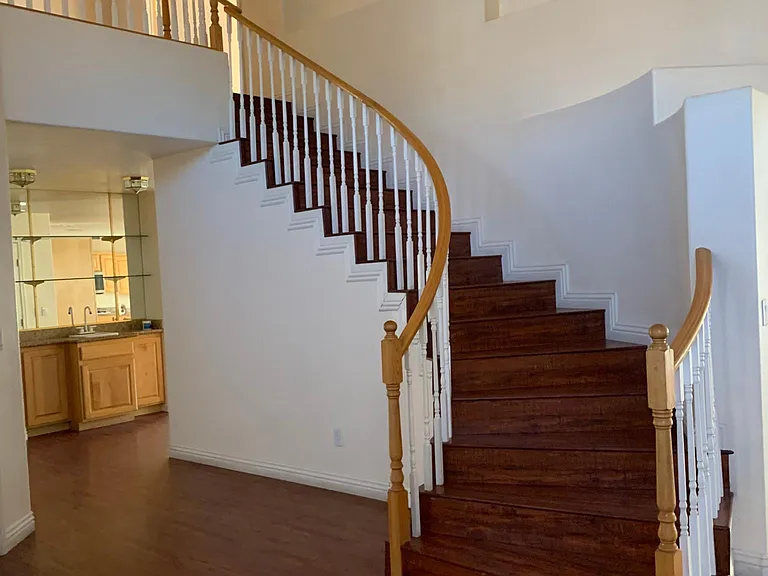 251 Grand Olympia Dr — Photo 4