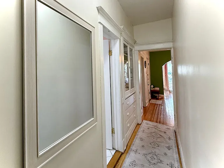 47 Chicago Ave — Photo 12