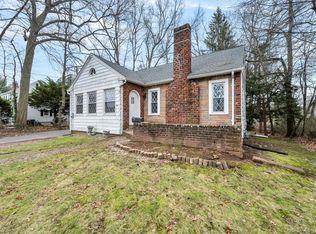 78 Clearfield Rd, Wethersfield, CT 06109