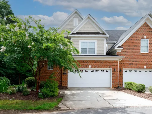 921 Ospre Ln, Fort Mill, SC 29708