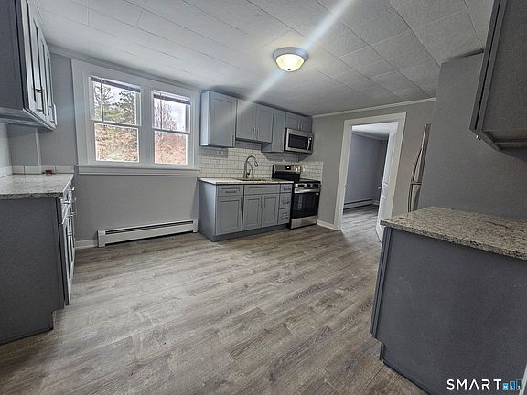 3rd image of 35 Morris Rd