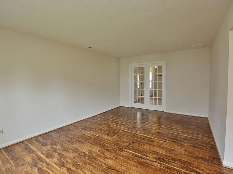 1012 Antioch Cir — Photo 9