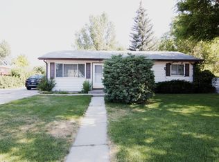 103 E Valley Dr, Gillette, WY 82716