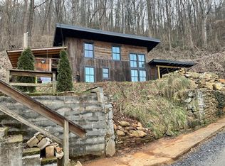 106 King St, Sylva, NC 28779