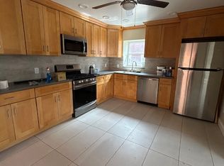206 4th St FLOOR 1, Passaic, NJ 07055