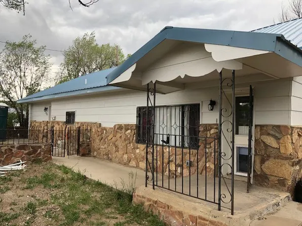 704 Tecolote St, Las Vegas, NM 87701