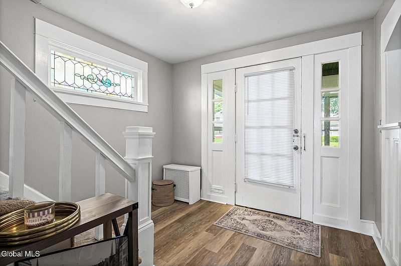 2nd image of 851 Central Parkway