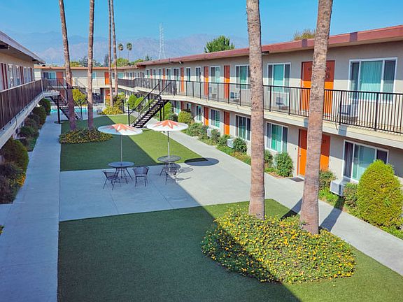 2nd image of 565 E Arrow Hwy APT 31