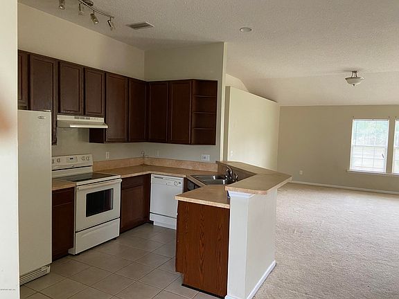 5th image of 8536 Cheryl Ann Ln