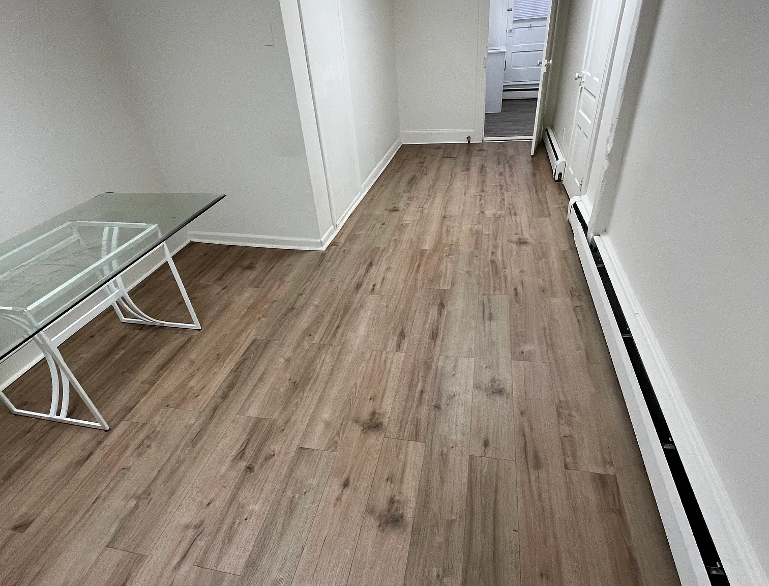 4 bed, 2200 sqft, $2,000 — Photo 4