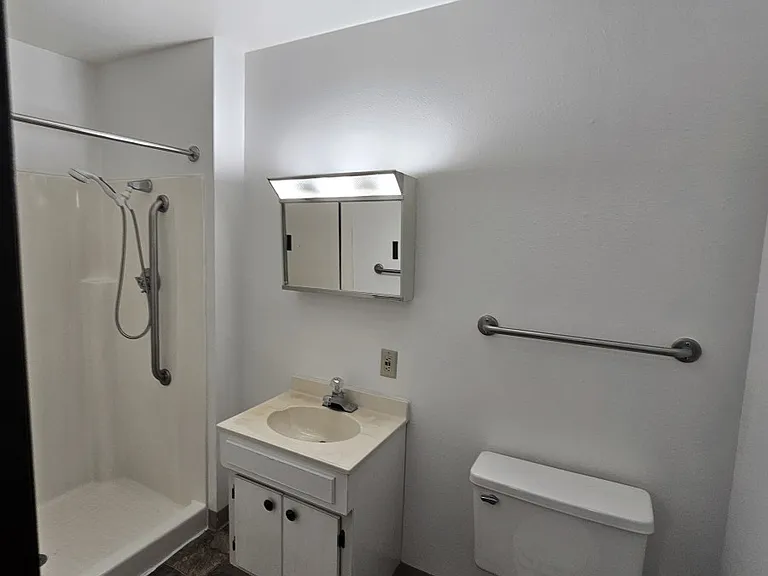 409 S Hudson Ave #1 — Photo 7