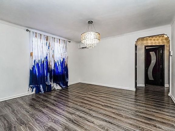 5th image of 1832 Coleman St