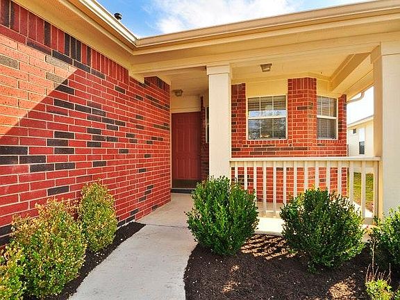 2nd image of 5333 Krueger Ln