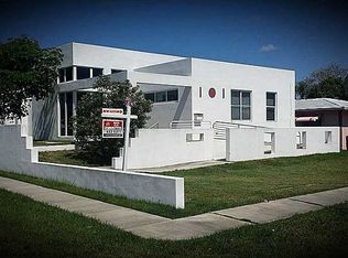 101 NE 2nd Ave, Dania, FL 33004