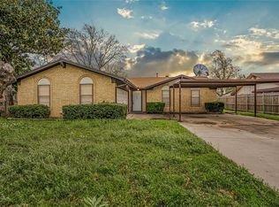 2925 Choctaw Trl, Fort Worth, TX 76116