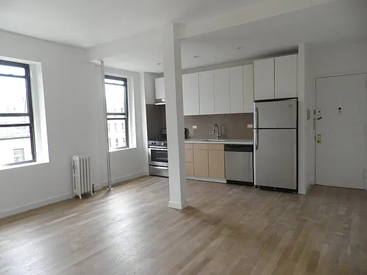 Rented by Bohemia Realty Group | media 16