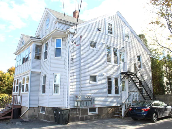 78 Endicott St #1-R, Peabody, MA 01960