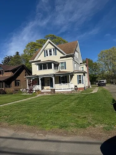15 Park Pl #2 Photo 1