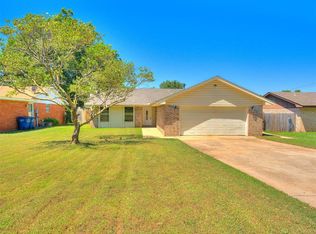 508 N 6th St, Noble, OK 73068