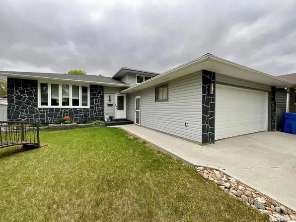 255 Litzenberger CRESCENT, Regina, SK S4R 7A2