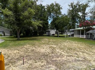 1819-18 & #19, Elizabethtown, NC 28337