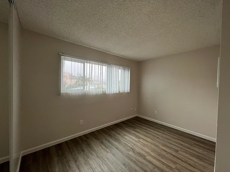 4811 Coronado Ave — Photo 22