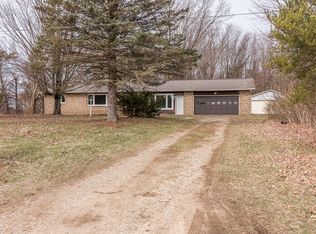 86910 County Road 690, Benton Harbor, MI 49022