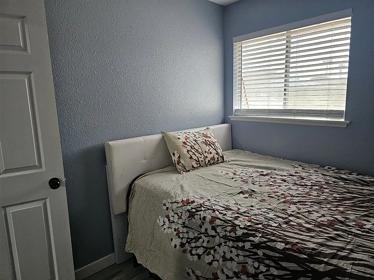 1438 Lorilyn Ave #2 — Photo 10