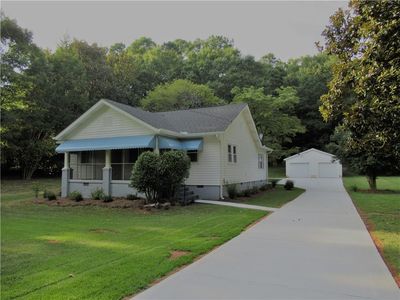 2671 Stone Rd, East Pt, GA, 30344