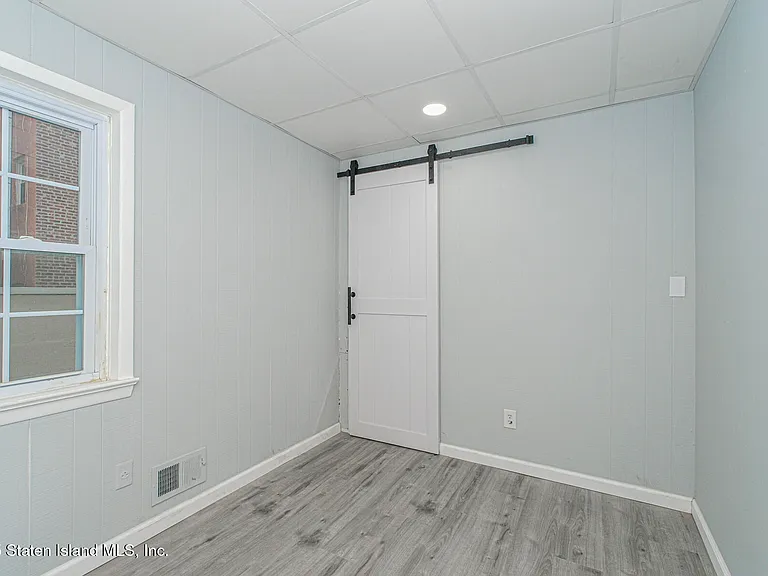 1255 Bay St #1 — Photo 20