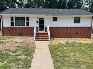 520 Macarthur Ave, Colonial Heights, VA 23834